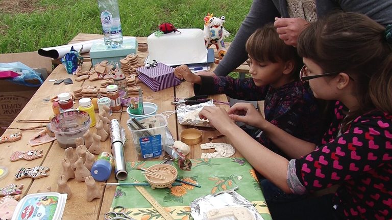 Ernst en Bobbie hebben geen idee! — familie-kids in Veenendaal