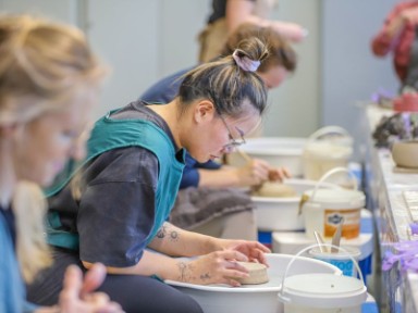 Workshop pottenbakken — lezing in Veenendaal